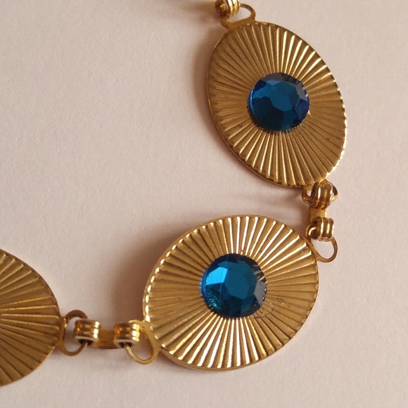 Relisted - Vintage blue and gold tone linked ovals bracelet rhinestones - Picture 6 of 10